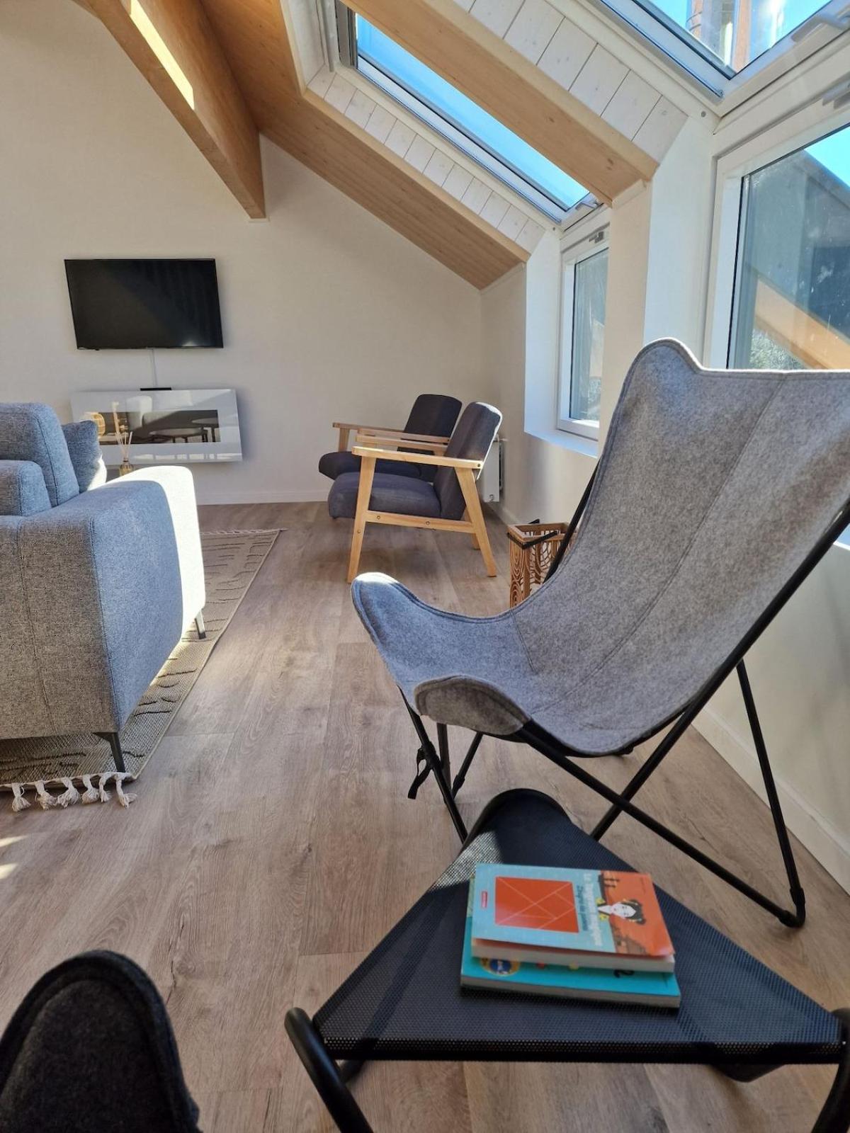 Duplex Type Dans Le Jura Morbier